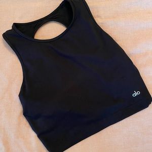 EUC Alo control tank w/ built-in bra